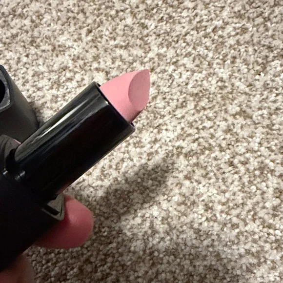 Younique Moodstruck Opulence Lipstick - Minted *new* - Picture 4 of 4